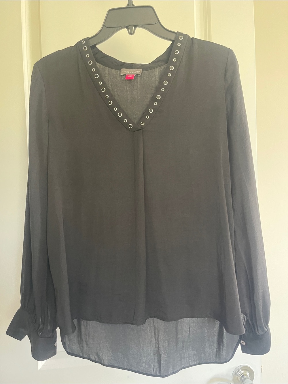 Vince Camuto Black V-Neck Eyelet Long Sleeve Blouse